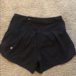lululemon black shorts